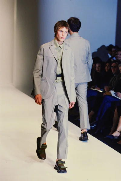 Look 42